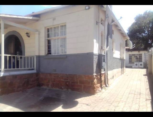 3 BEDROOM HOUSE FOR SALE IN BELLEVUE EAST